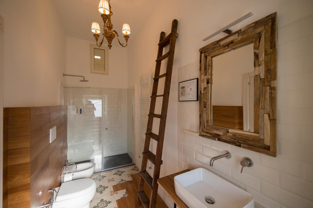 נויקאטארו Ai Cappuccini Guest House מראה חיצוני תמונה