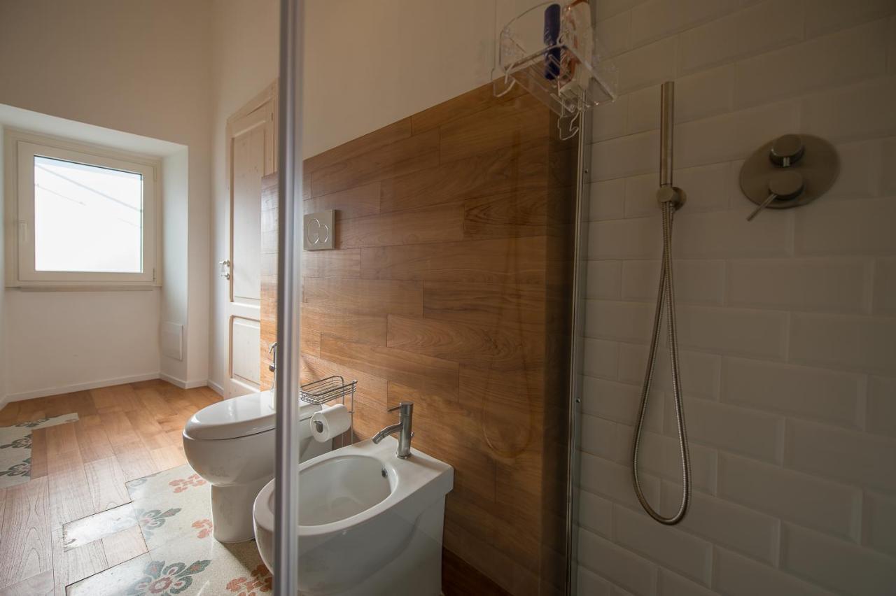 נויקאטארו Ai Cappuccini Guest House מראה חיצוני תמונה