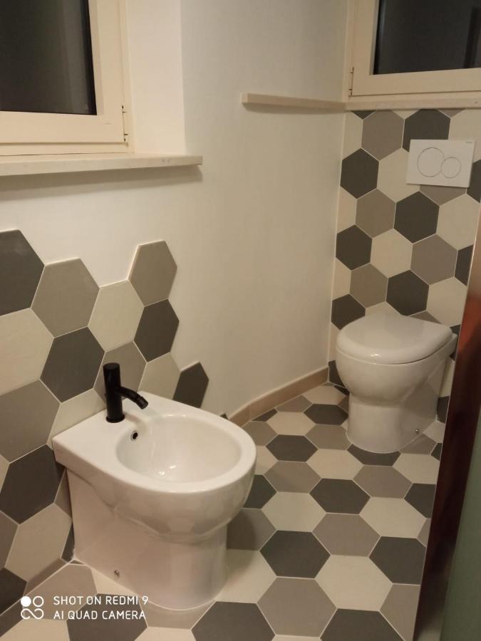 נויקאטארו Ai Cappuccini Guest House מראה חיצוני תמונה