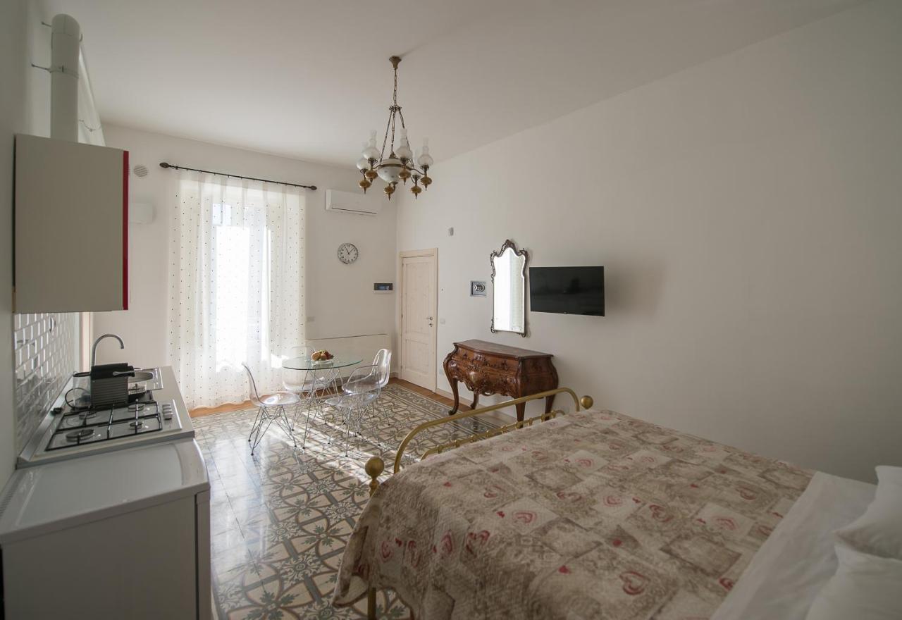 נויקאטארו Ai Cappuccini Guest House מראה חיצוני תמונה