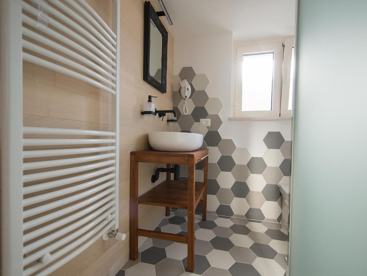 נויקאטארו Ai Cappuccini Guest House מראה חיצוני תמונה